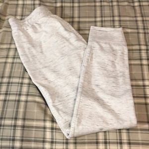 Anerican Eagle Joggers